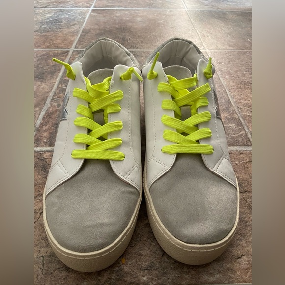 Madden Girl Shoes - Women’s Madden Girl Linlee Star Shoes